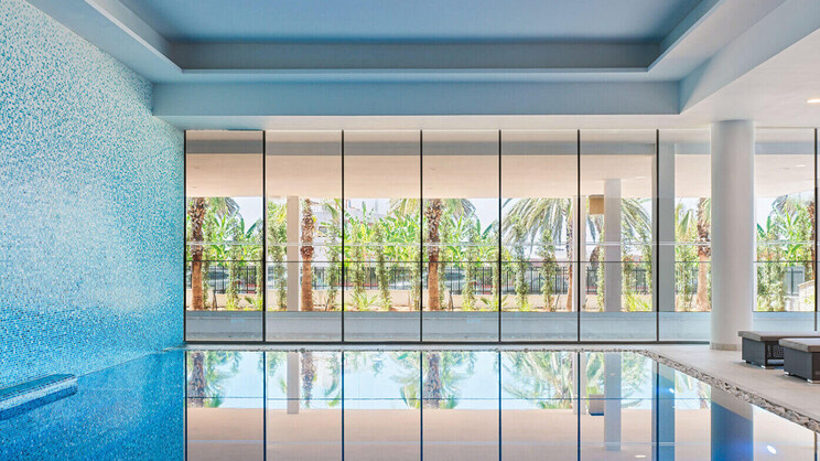 Amanti Madefortwo Hotels